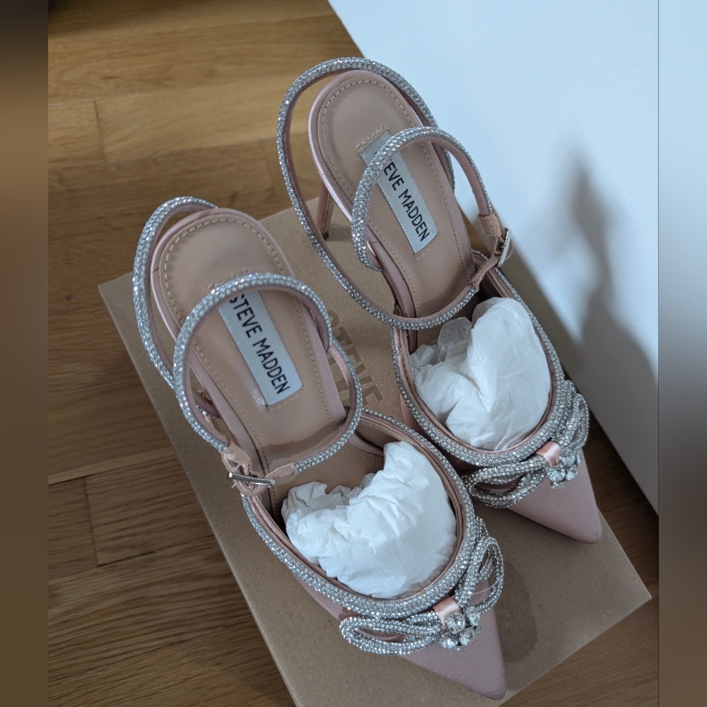 Steve Madden Champagne Pink Satin Women's Heels - Picture 6 of 9